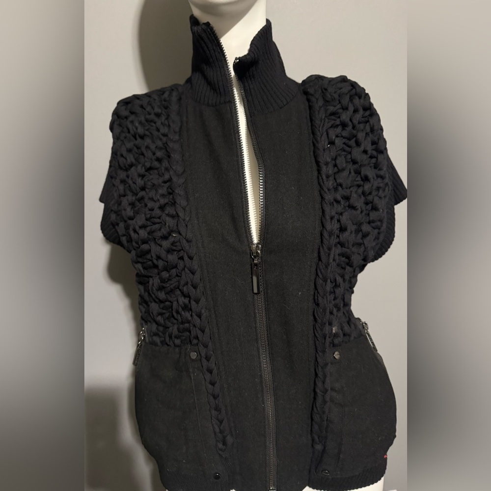Tory Burch Black woven zip Vest sz S